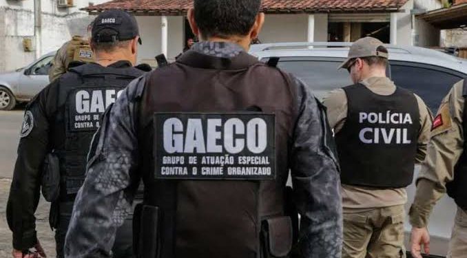 Operação do Gaeco e Deccor mira fraudes em licitações de veículos por secretários da prefeitura de Alhandra