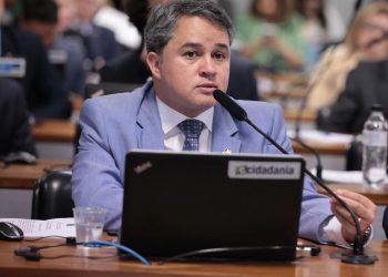 Senado aprova projeto de Efraim que tipifica massacre como crime hediondo