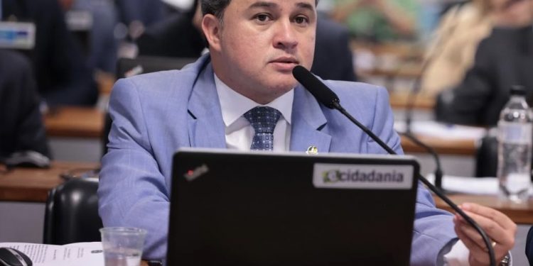 Senado aprova projeto de Efraim que tipifica massacre como crime hediondo