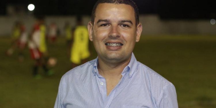 Ruan Martins é internado em hospital da capital