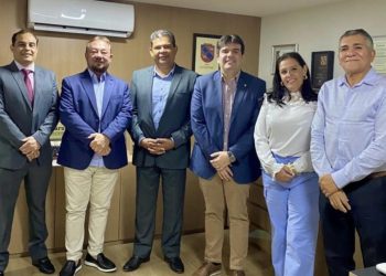 Bastidores: em ascensão, Eduardo Carneiro vai comandar dois partidos na Paraíba