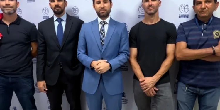 Veto do governador é derrubado e deputado Michel Henrique comemora criação da área de proteção ao ciclismo