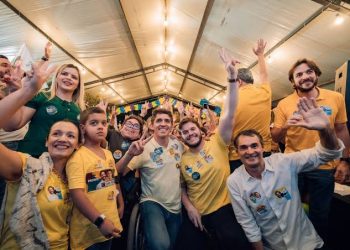 Clã Cunha Lima vai a Brasília para encontro do PSDB, mas política de CG estará em pauta