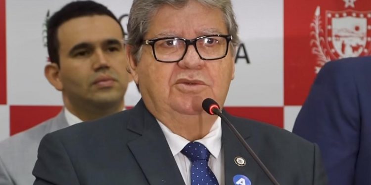 Em meio a imbróglio sobre presidência, João revela que “não procurou e nem foi procurado pelo PDT”