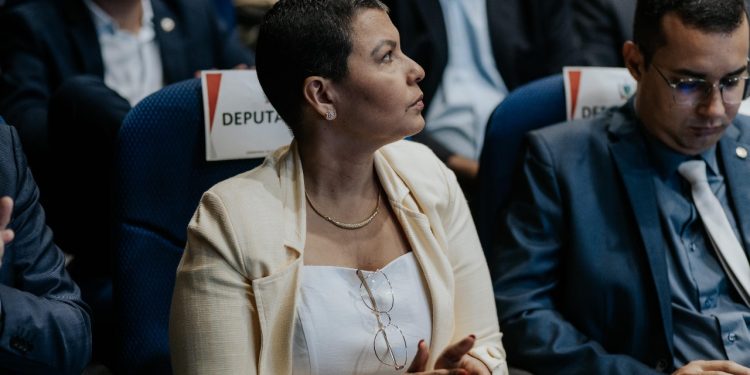Dra. Jane Panta prestigia lançamento do Novo Pac mas diz que “estado merecia fatia maior”
