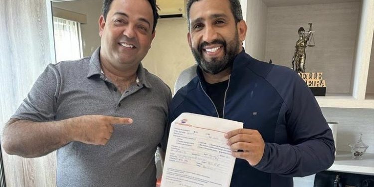 Solidariedade em CG filia “dentista das estrelas” com mais um milhão de seguidores nas redes sociais