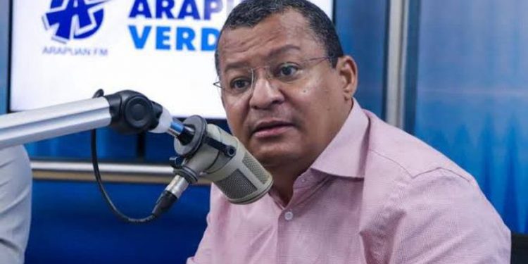 Nilvan é absolvido em processo sobre venda de roupas falsas