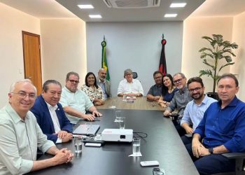 João vai à mesa com PT, PCdoB e PV visando construir unidade para 2024