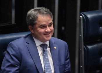 Efraim anuncia mais R$6 milhões em repasses para 13 municípios paraibanos