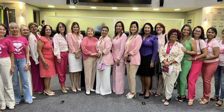 ALPB realiza sessão especial em alusão ao Outubro Rosa e lança campanha de conscientização