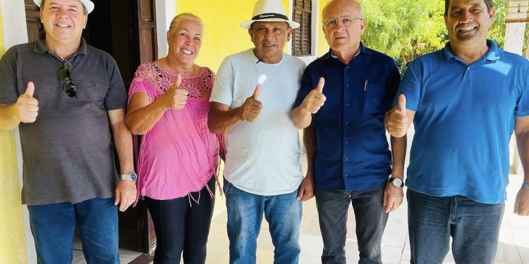 Ex-prefeita Tatiana Correia lança Luzimar Nunes como o candidato da oposição em Conde