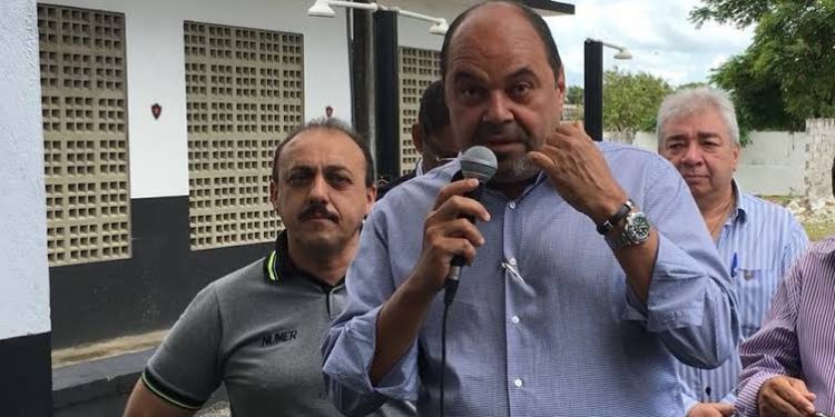 Justiça extingue pena de prisão contra Zezinho e ex-dirigentes do Botafogo