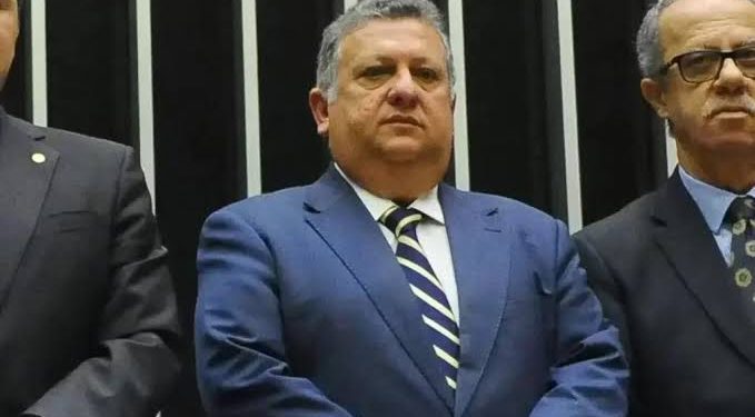 Paraibano assume presidência da Caixa