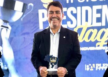 Presidente da CMJP, Dinho recebe da UVB ‘Troféu Presidente Destaque’