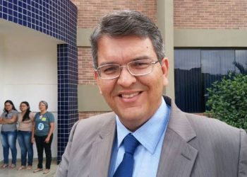 Prefeito de Cuité é condenado a dois anos de prisão por manter lixão a céu aberto