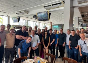 Presidente do Solidariedade em CG reúne pré-candidatos e imprensa em almoço