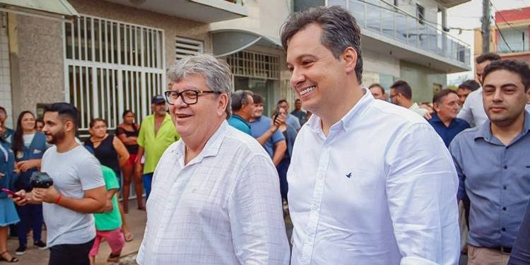 João Azevêdo deixa em aberto saída de Júnior Araújo da base governista: “A decisão é dele”