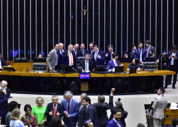 Relatada por Aguinaldo, Câmara aprova texto-base da reforma tributária em 1º turno