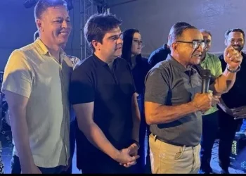 Eduardo Carneiro prestigia ‘Festa de Santa Luzia’, em Tacima, e reafirma compromisso com a cidade