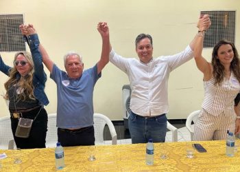 Zé Aldemir anuncia nesta segunda nome escolhido para sucessão em Cajazeiras