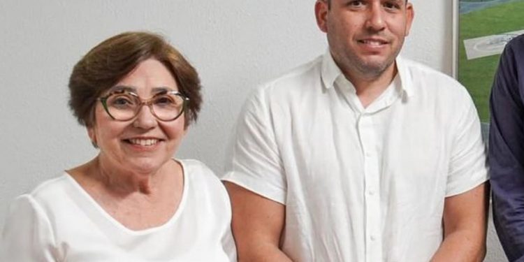 Pré-candidato é acusado de intimidar servidores que seguem adversário nas redes sociais