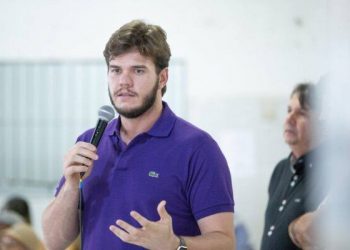 Após pressão, Bruno recua e revoga decreto que proibia blocos de carnaval em CG