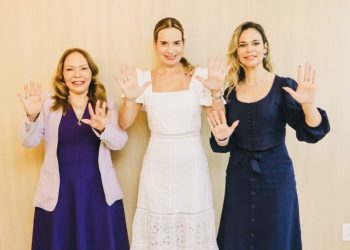 Daniella tenta se “valorizar” em CG e diz que PSD lançará candidatura própria