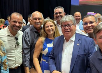 Alexandre de Zezé destaca anúncio de R$ 888 milhões em obras do Estado só no mês de janeiro: “A Paraíba avança com a gestão de João Azevêdo”