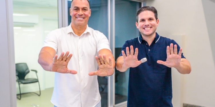 Prefeito de Sapé anuncia saída do PSB devido a atrito com Gervásio