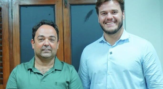 Presidente da Amde desmente blog de Campina Grande e nega saída da pasta