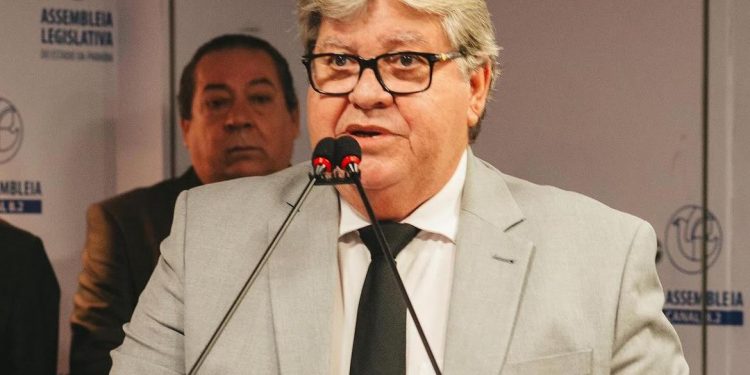 João Azevêdo descarta PSB na chapa de Nilvan em Santa Rita: “Não é nossa intenção”