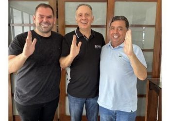 Marca de Efraim, Aguinaldo entra na onda do “foguete” em Alagoinha