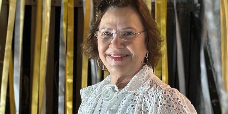 Léa Toscano anuncia saída do PSDB e vai disputar prefeitura de Guarabira por outra legenda