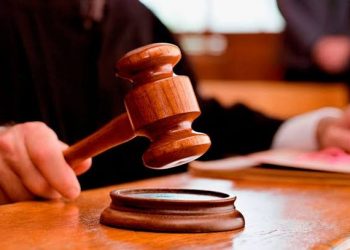 Desembargador concede liminar e manda soltar mãe acusada de tentar envenenar filha, em Cuité