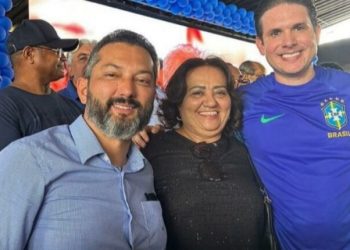 Hugo Motta sinaliza apoio à pré-candidatura de Luiz Galvão e irrita prefeita de Juru