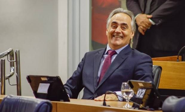 Cartaxo muda discurso e diz que não vê problema no PT apoiar Cícero: “Se a nacional optar”