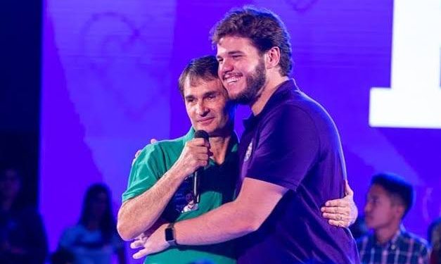 Bruno tenta convidar Romero para lançamento do São João, mas deputado não atende ligações