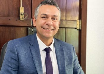 Emerson Panta concede reajuste de quase 5% a todos os servidores efetivos de Santa Rita