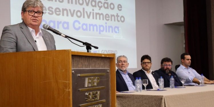 João garante investimentos de R$ 100 milhões e geração de 500 empregos em CG