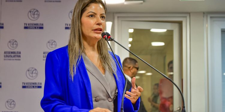 ALPB aprova projeto que qualifica e insere mulheres vítimas de violência no mercado de trabalho