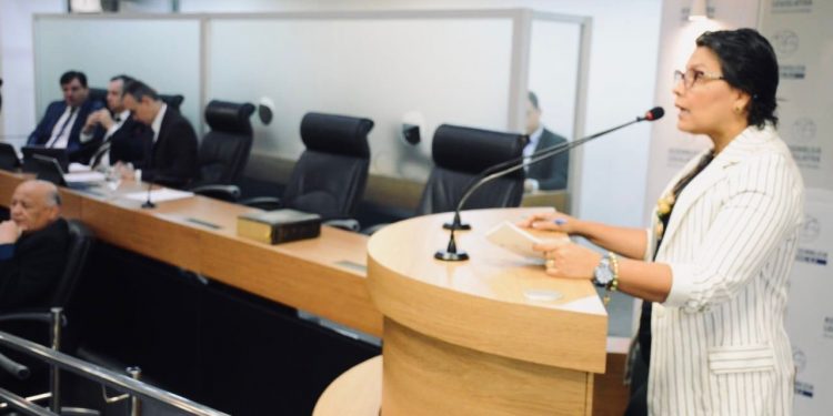 Assembleia aprova projeto da Dra. Jane que institui o Setembro Azul na Paraíba