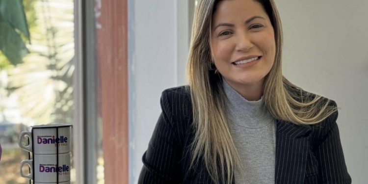 Após licença, Danielle do Vale retorna aos trabalhos legislativos e destaca afinco em trabalhar pelo povo da Paraíba