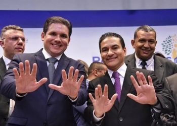 Colunista nacional coloca Hugo Motta como “queridinho” para assumir presidência da Câmara