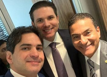 Hugo Motta descarta candidatura à presidência da Câmara e confirma apoio a aliado