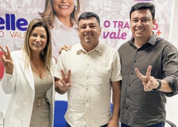 Com apoio de Thiago e Danielle do Vale, Maguinho Paiva vai disputar vaga de vereador em Cruz do Espírito Santo