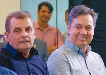 João Azevêdo garante que não vai interferir em briga de Júnior Araújo e Chico Mendes