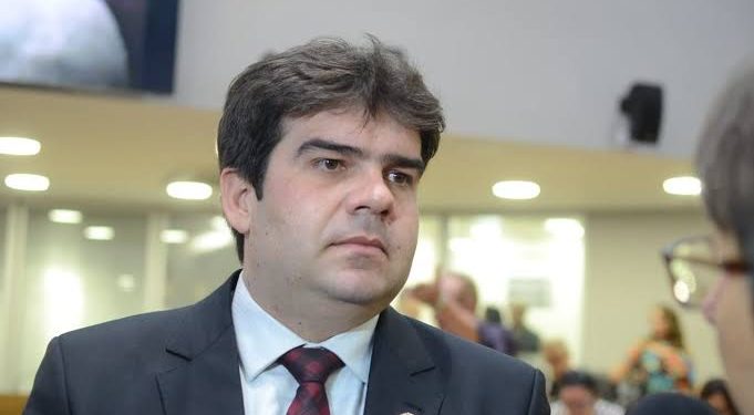 Proposta por Eduardo Carneiro, lei obriga instituições de saúde notificarem casos de violência contra idosos, na Paraíba