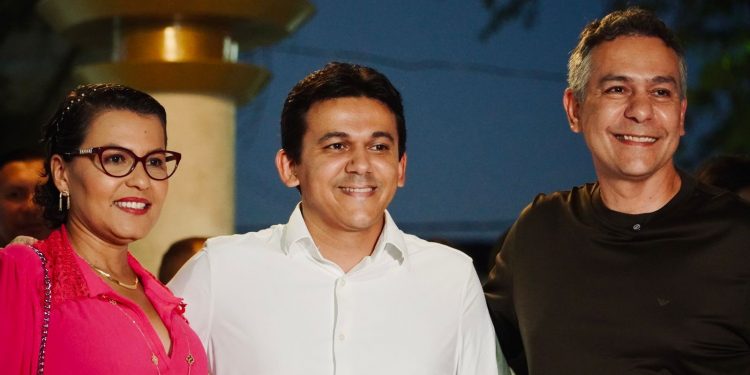 Deputada Dra. Jane acompanha inauguração da nova praça João Pessoa, cartão postal de Santa Rita