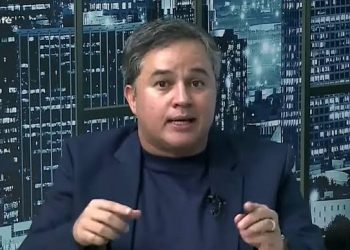 Efraim sugere que Romero apoie reeleição de Bruno em Campina Grande com “olhar para 2026”