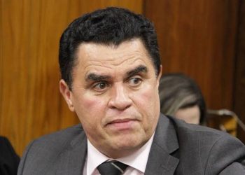 Wilson Santiago deixa secretaria no Estado para voltar a Câmara e será substituído pela esposa